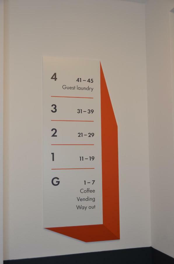 Easyhotel West 2* Zürich